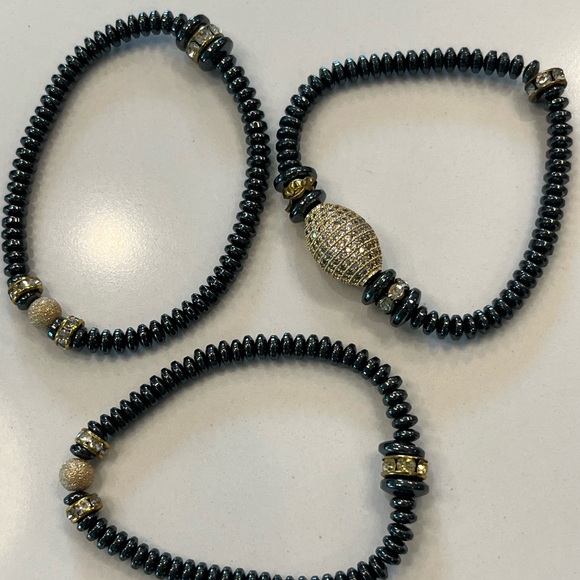 Bundle of 3 Hematite and Goldtone Stretch Bracelets - Picture 7 of 10